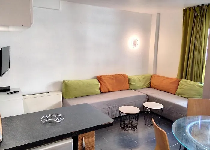 Graziella 108 جوان ليه باه